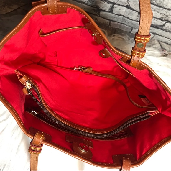 Dooney & Bourke Red Dover Tote Purse bag EUC - Picture 5 of 8